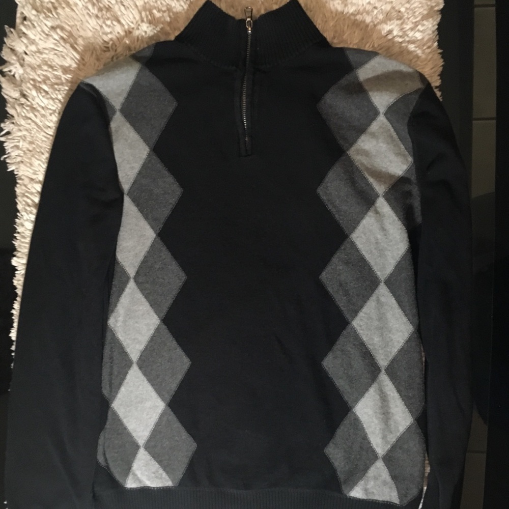 Men Turtle Neck Sweater with zipper on the front